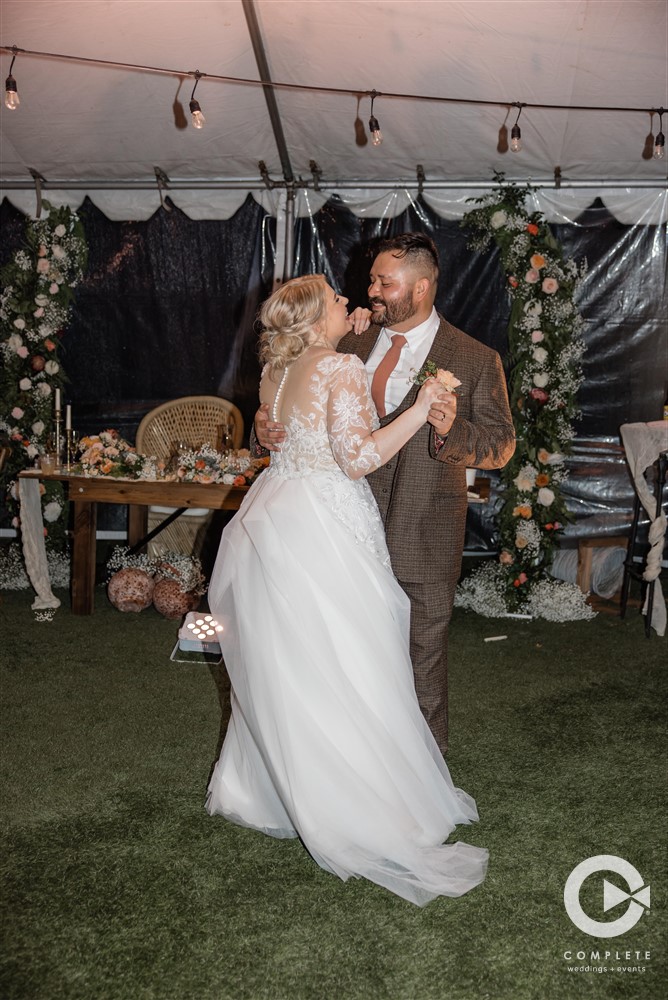 bride and groom first dance