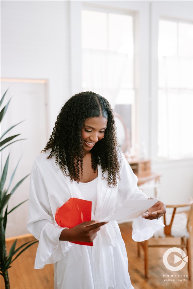 bride reading a letter