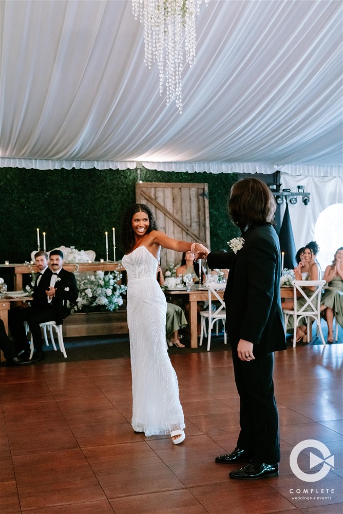 bride and groom first dance