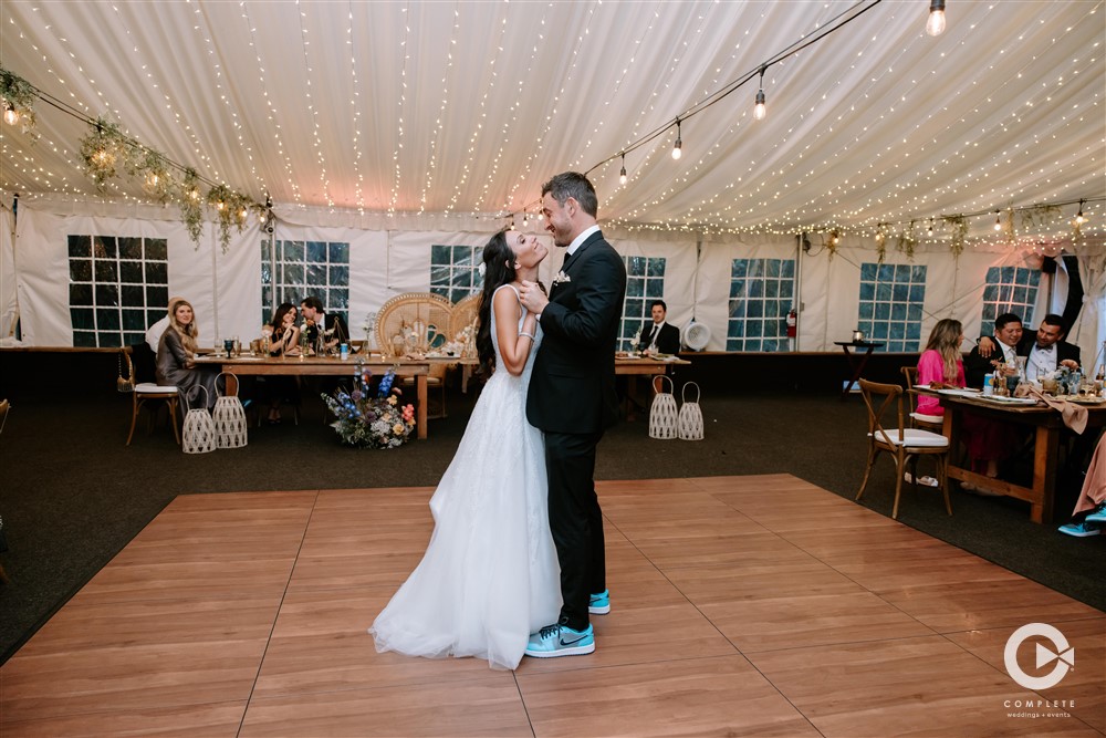 bride and groom first dance