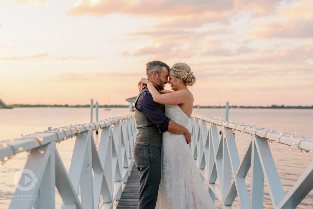 Christine Wedding Photographer Bride & Groom at Sunset Kissing