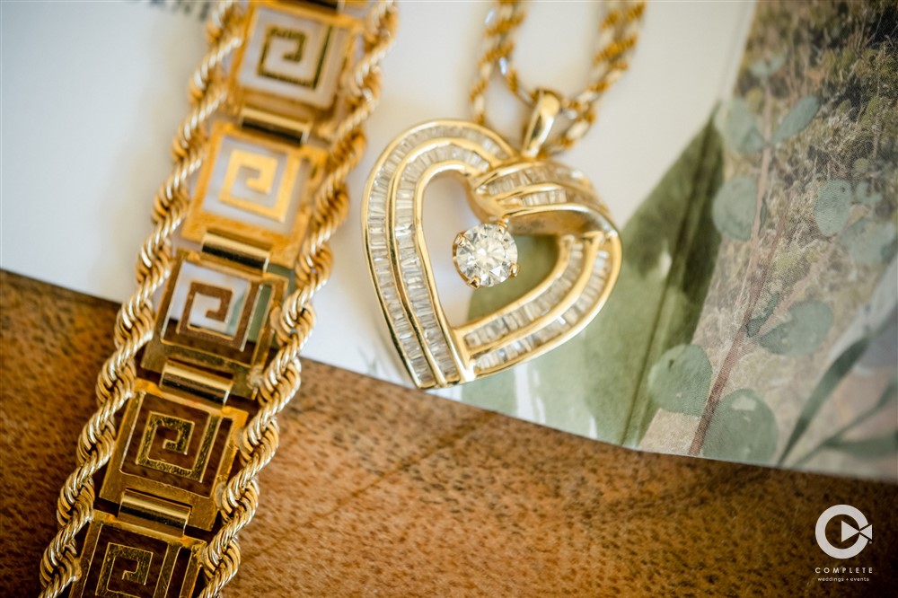 Wedding Day Accessories For The Bride