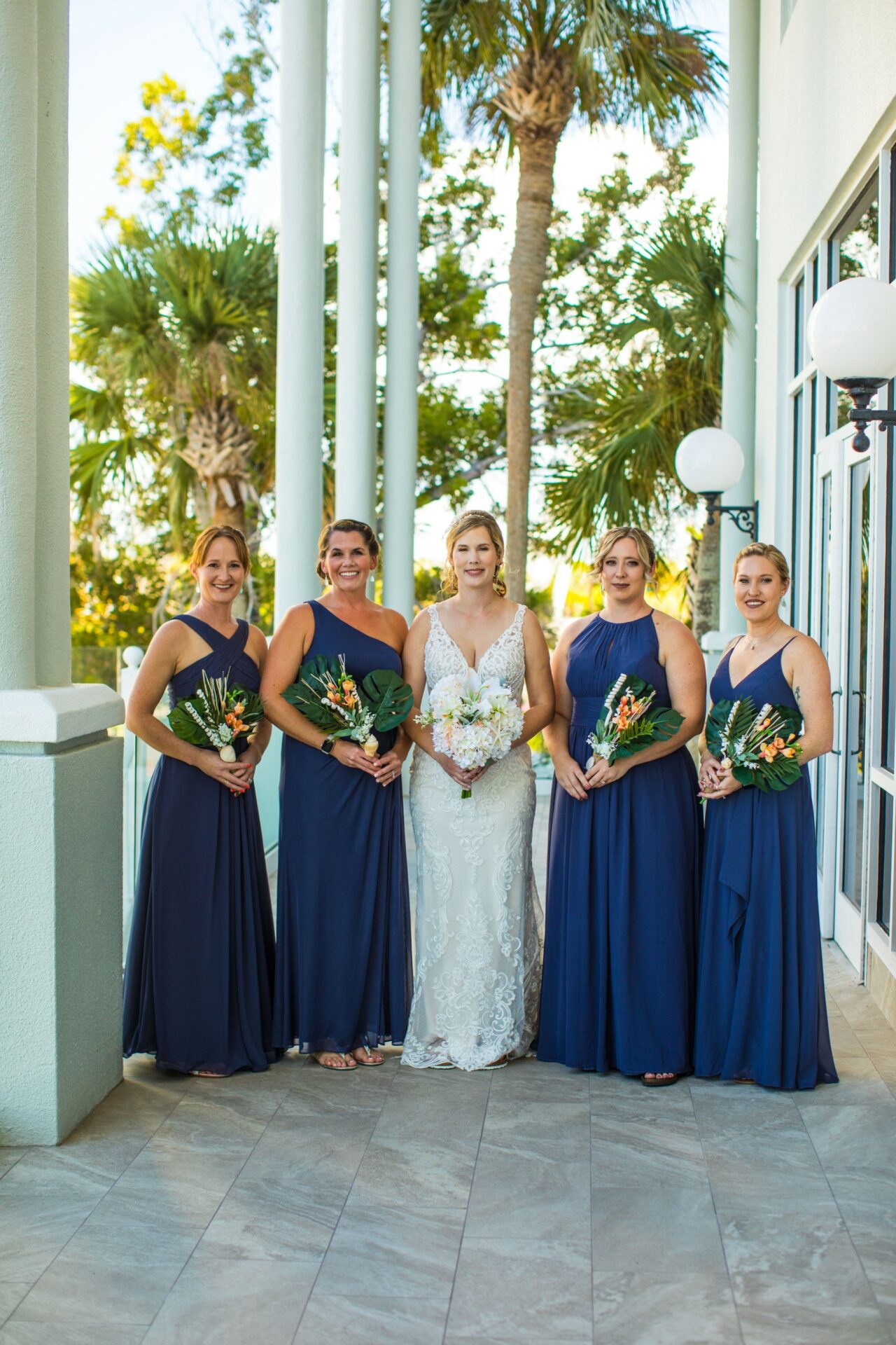 Tips and Ideas for Wedding Party Photos in Sarasota, FL