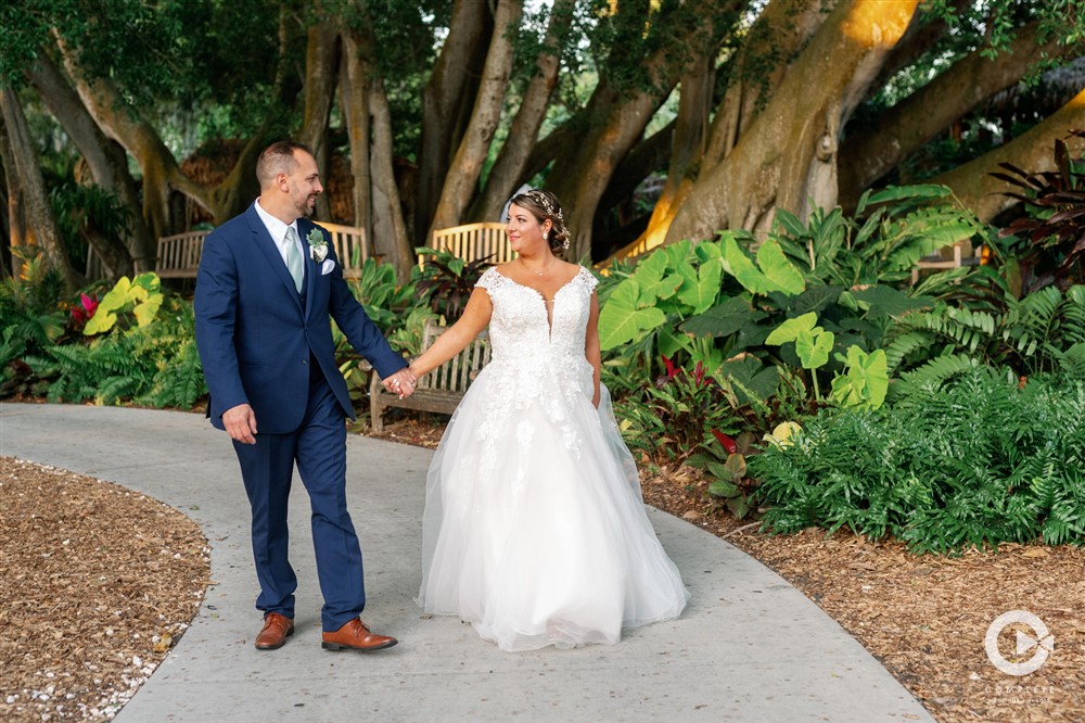 What Out-of-Town Couples Should Know About Planning a Wedding in Sarasota