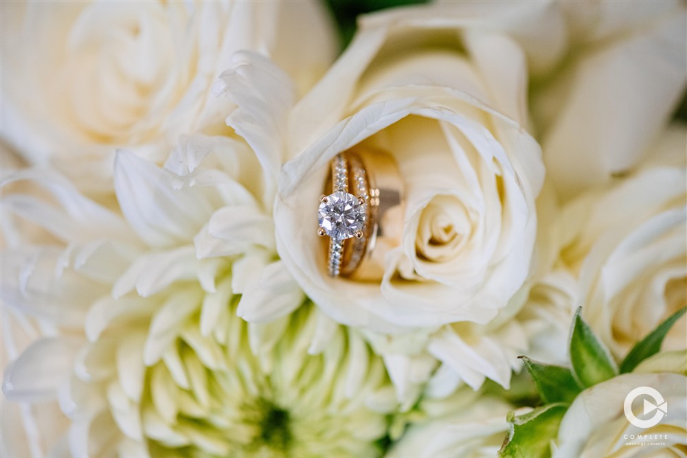How to Choose a Wedding Style Without Pinterest Overload