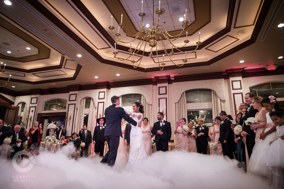 Christine Wedding Photographer Bride & Groom Dancing in a cloud