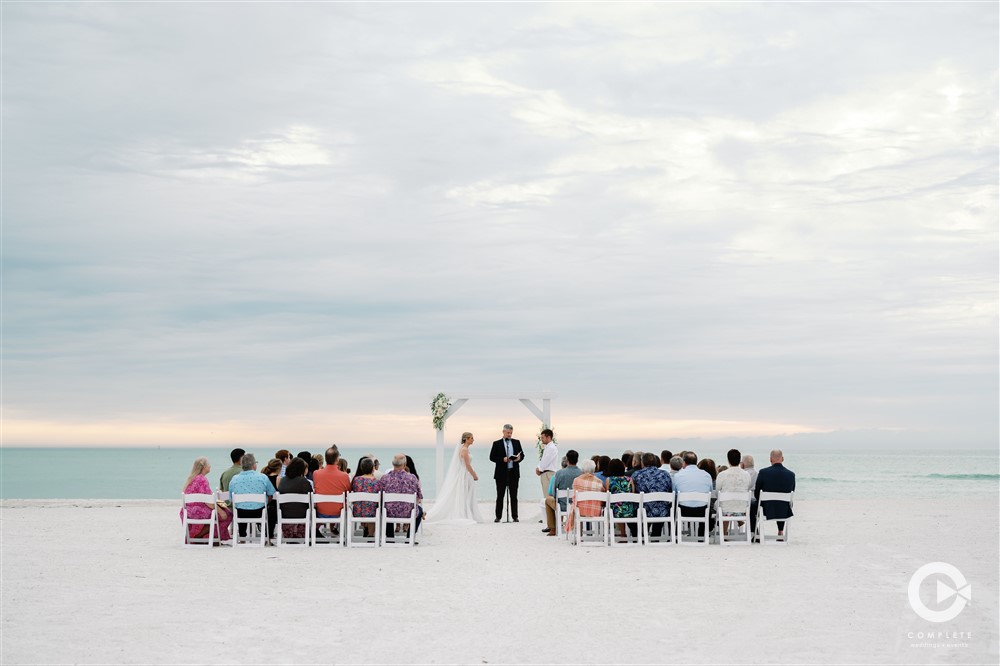 Longboat Key Club beach wedding ceremony. Photography by Christine of Complete Weddings + Events Sarasota.