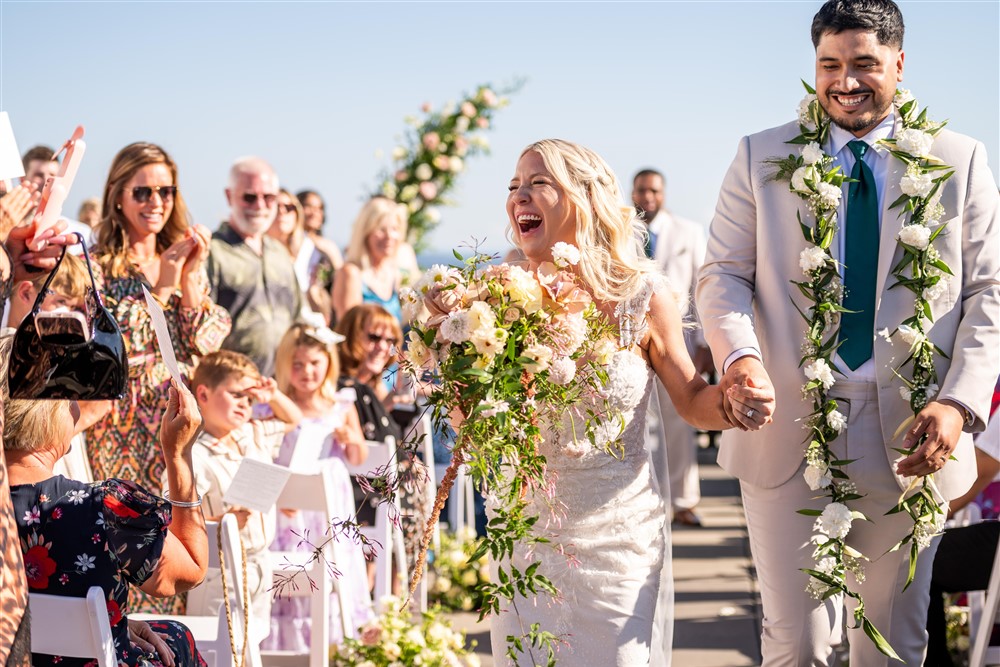 Wedding Guest Etiquette: 7 Tips for a Stress-Free Seattle Wedding