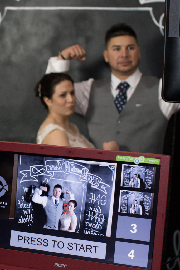 photo booth Bride and Groom