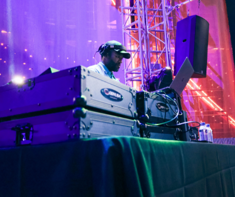 Elevating Your Tacoma Wedding DJ Experience with Interactive Technology