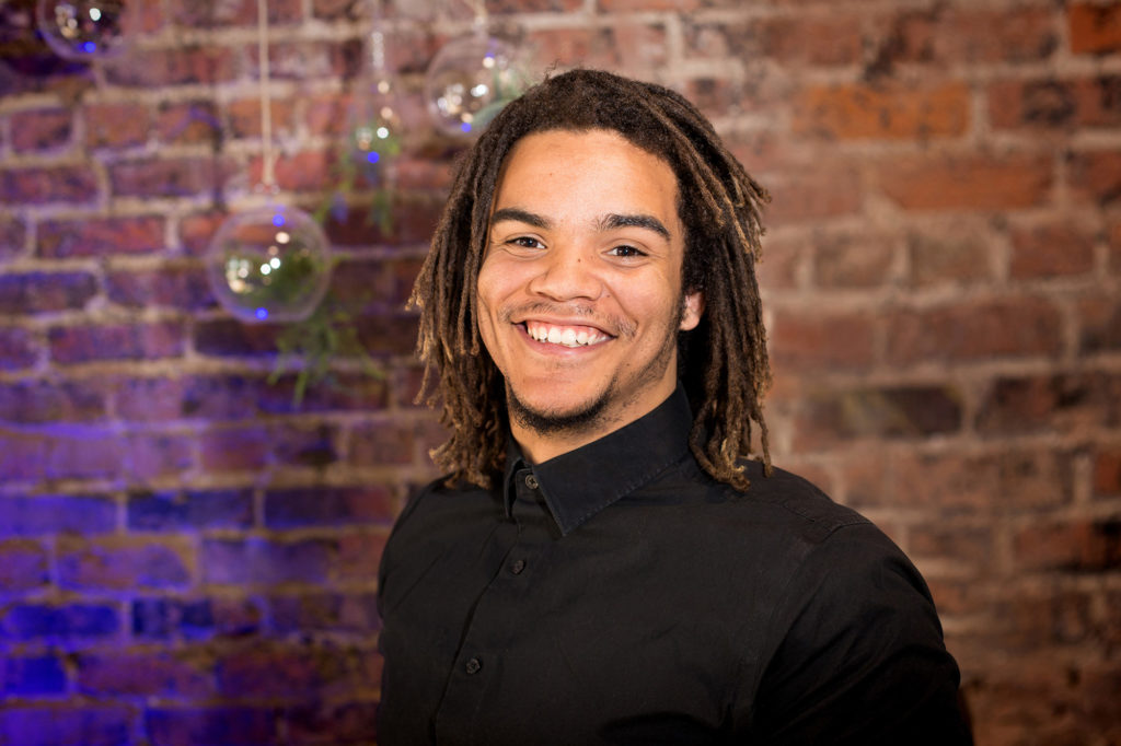 How to Choose a Wedding DJ in Sioux City, Iowa