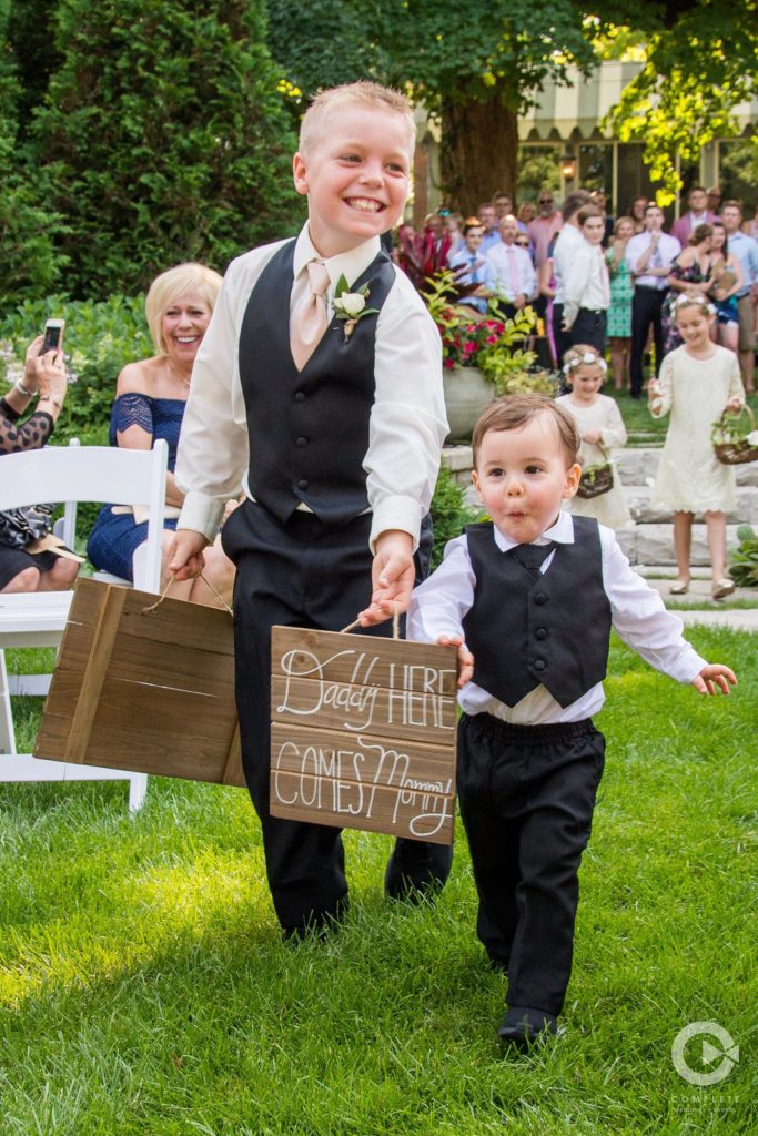 Best wedding photographer sioux falls