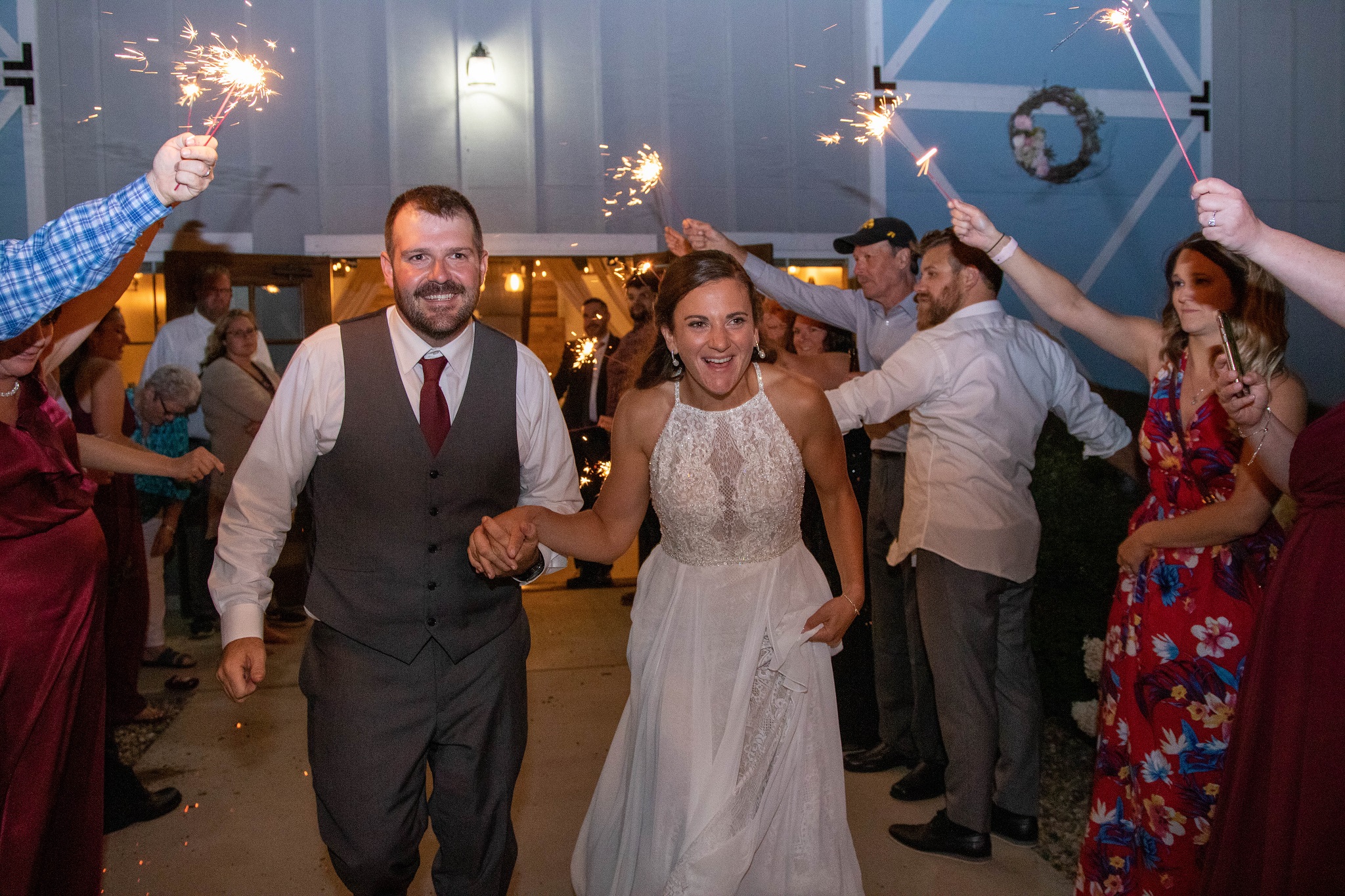Blue Haven Barn in Sioux Falls, SD | Complete Weddings + Events