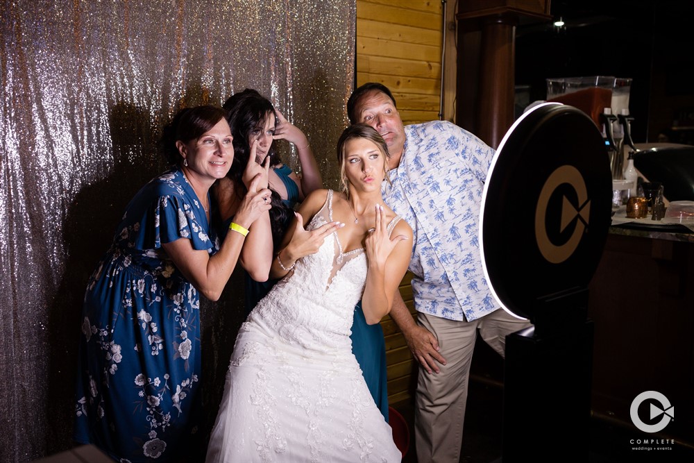 Unique Wedding Photo Booth Props