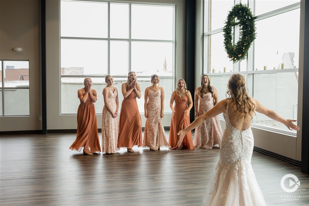How to Build a Sioux Falls Wedding Day That Feels Authentic