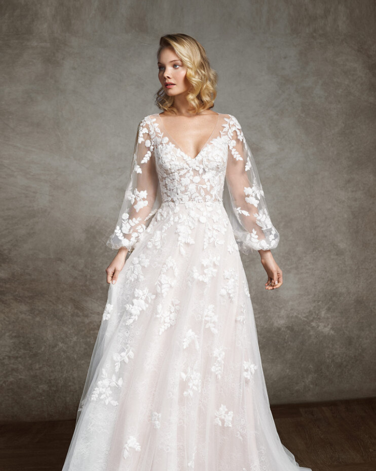 statement sleeves for wedding dress