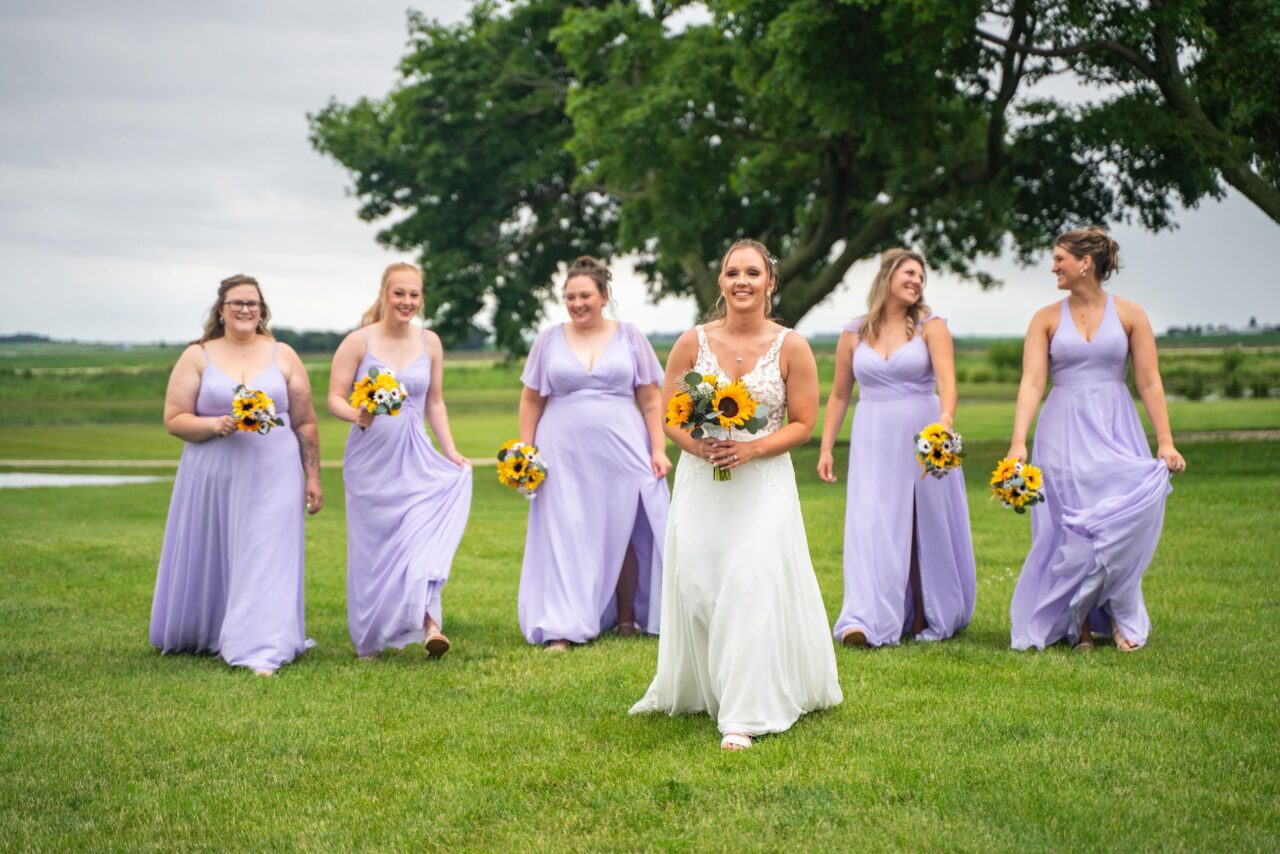 How to Find the Right Wedding Photographer in Sioux Falls, SD