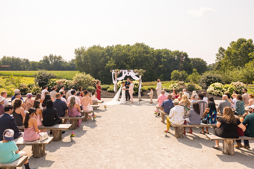 South Bend Wedding Venues with Outdoor Ceremony Space