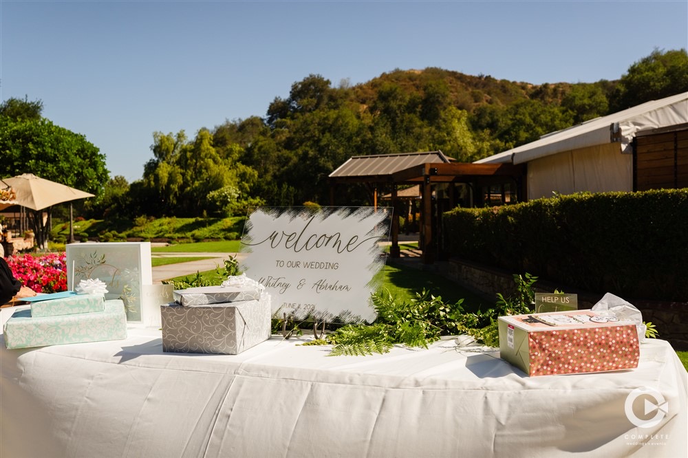 Wedding Registry Must-Haves & Must-Dos