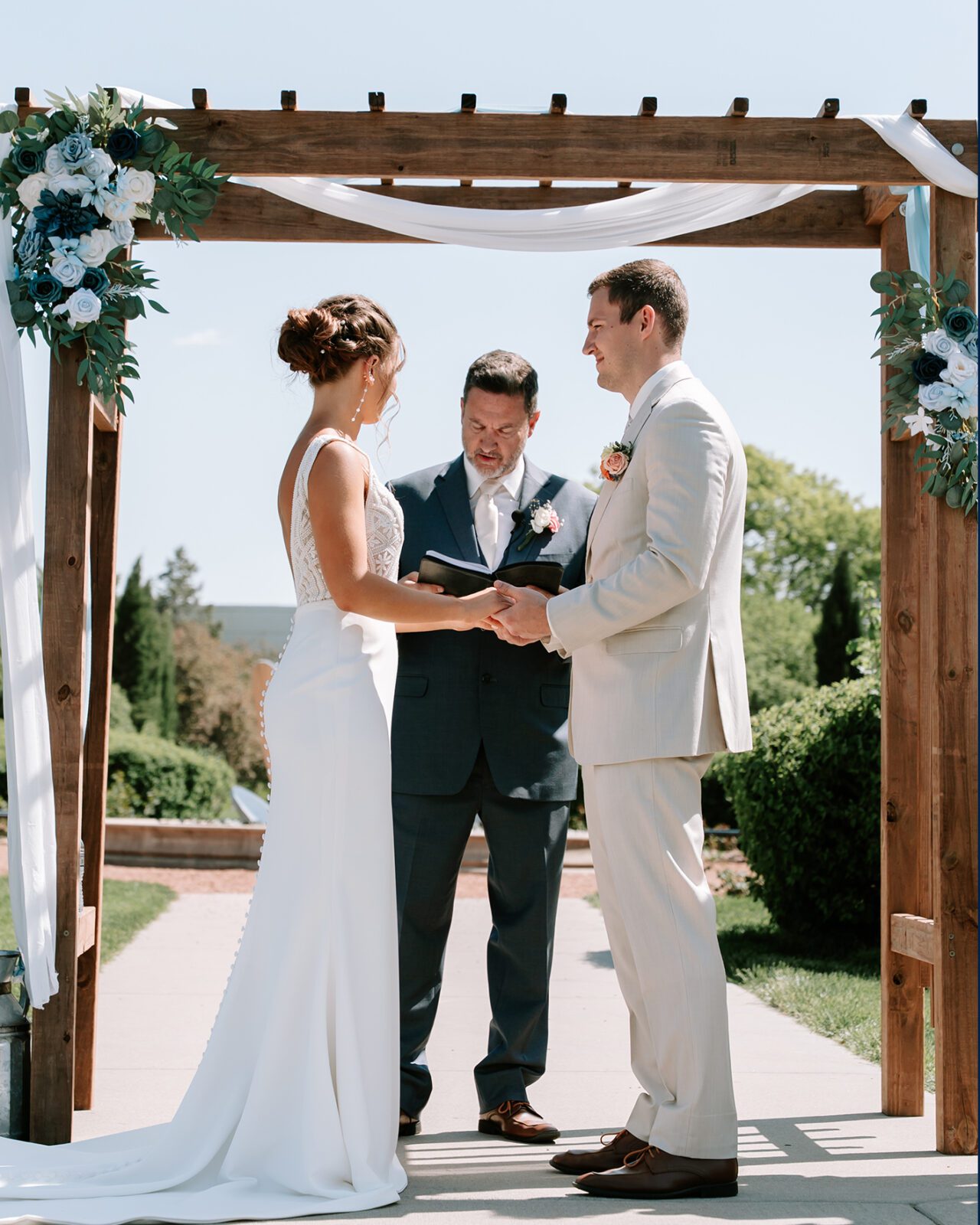 Spokane Wedding Venues with Outdoor Ceremony Space