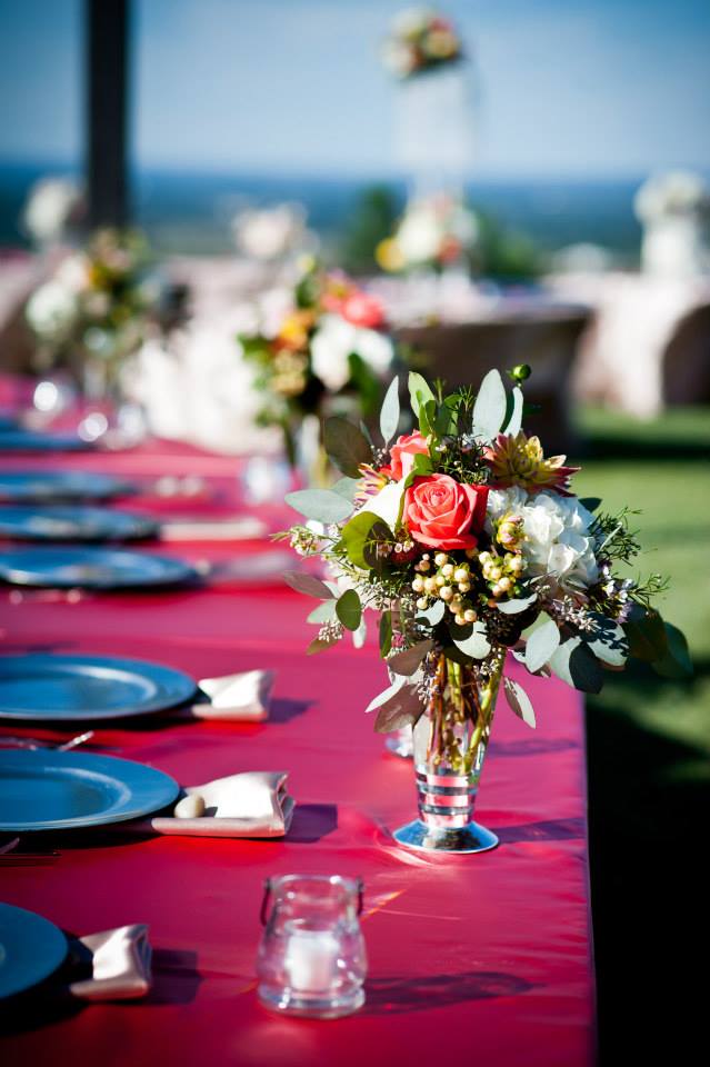 Table setting for outdoor wedding in Branson Mo