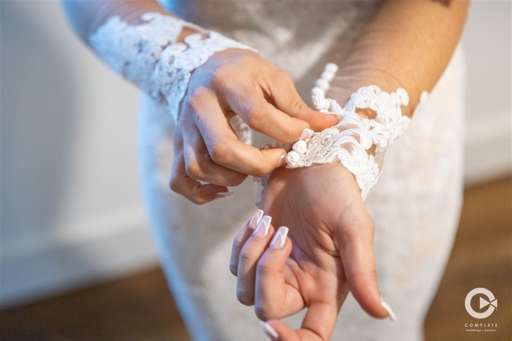 bride getting ready