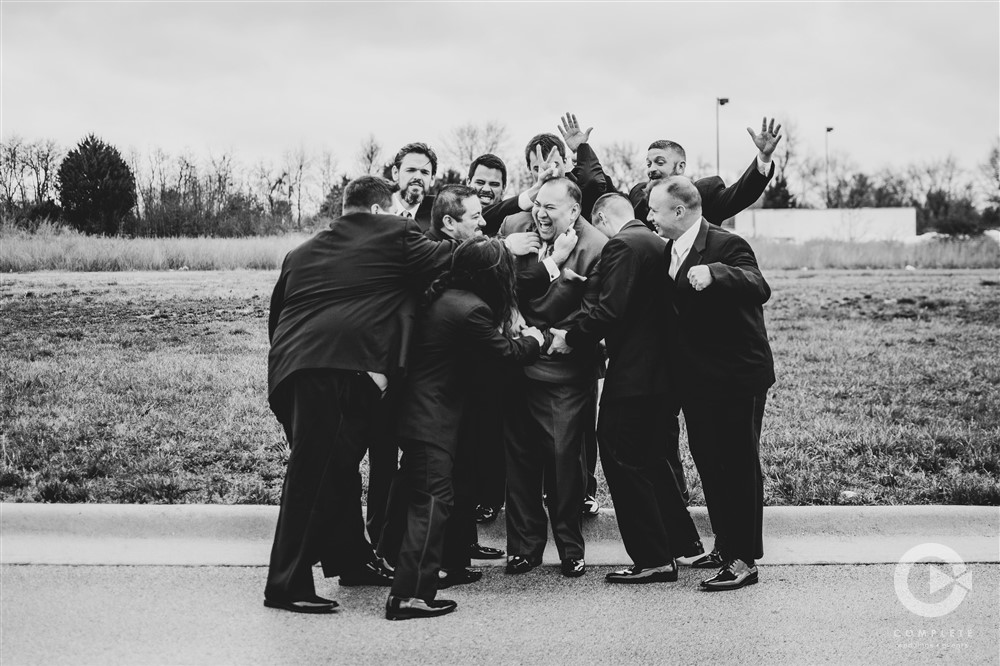 Brandi & Billy groom and groomsmen being silly