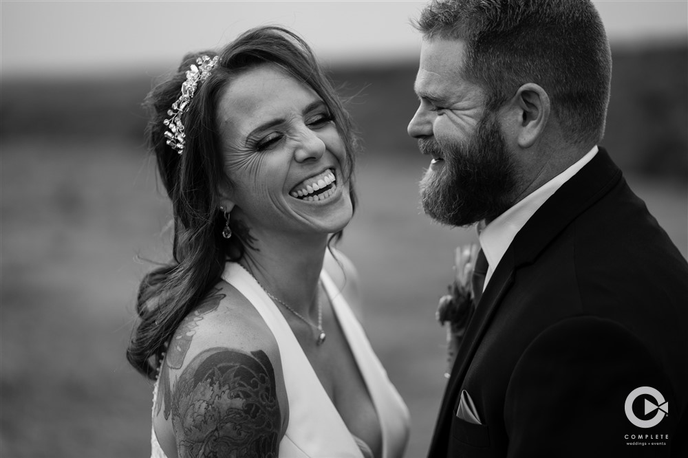 Wedding Photos at The Barn at Cricket Creek | Complete Springfield