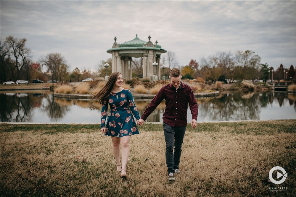 Forest Park Fall Engagement Session