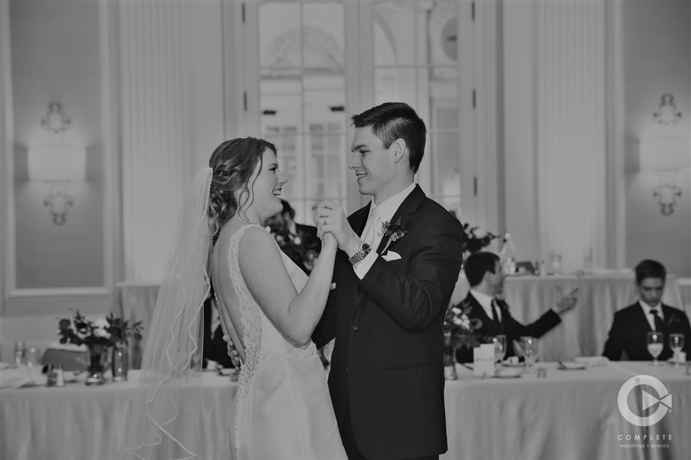 St. Louis Wedding Photography First Dance