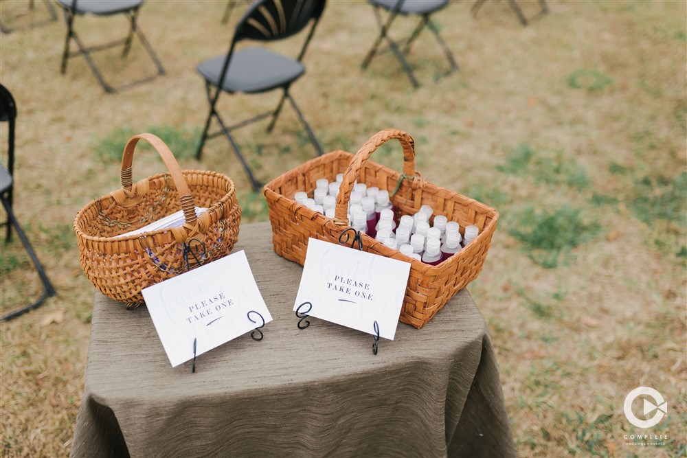 Masks and Hand Sanitizer for Fall Missouri Wedding