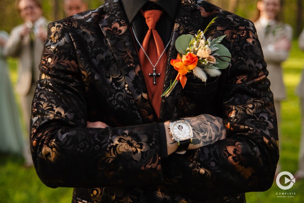 Close Up on Grooms Outfit