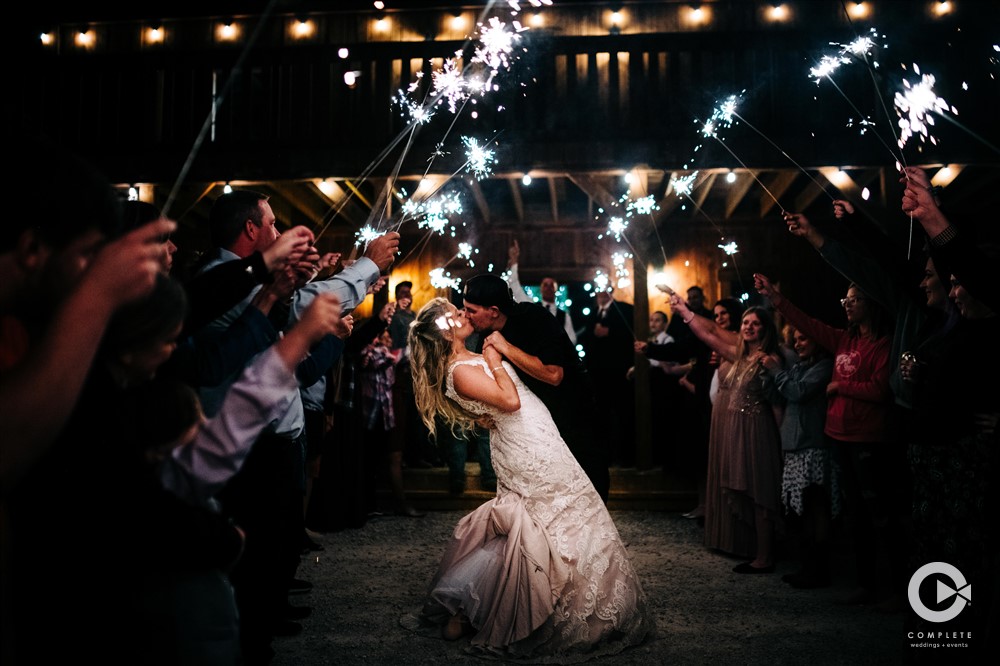 wedding sparkler pictures. complete wedding and events photography
