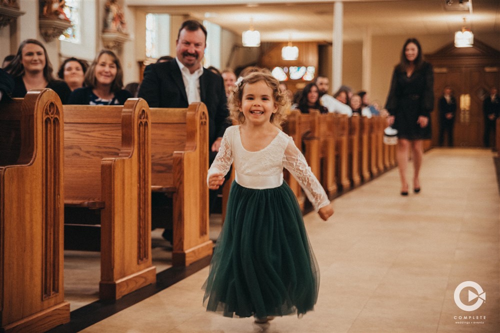 processional, flower girl