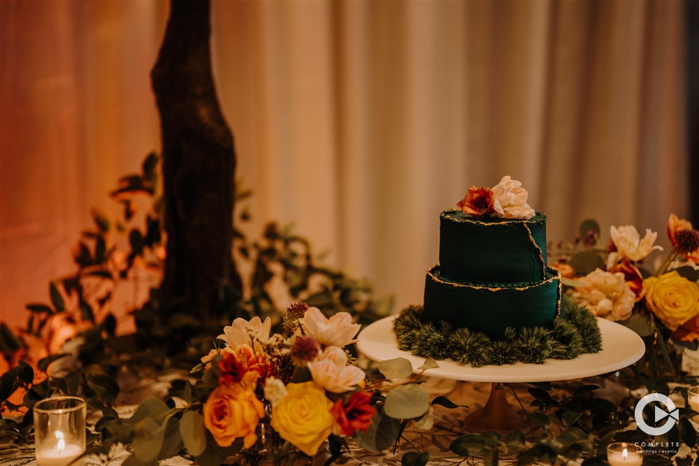 diy wedding cake table
