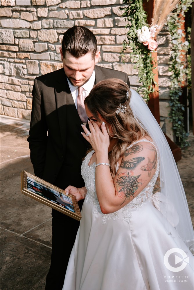 Complete Weddings + Events Saint Louis Wedding Photographers, Abigail Peters