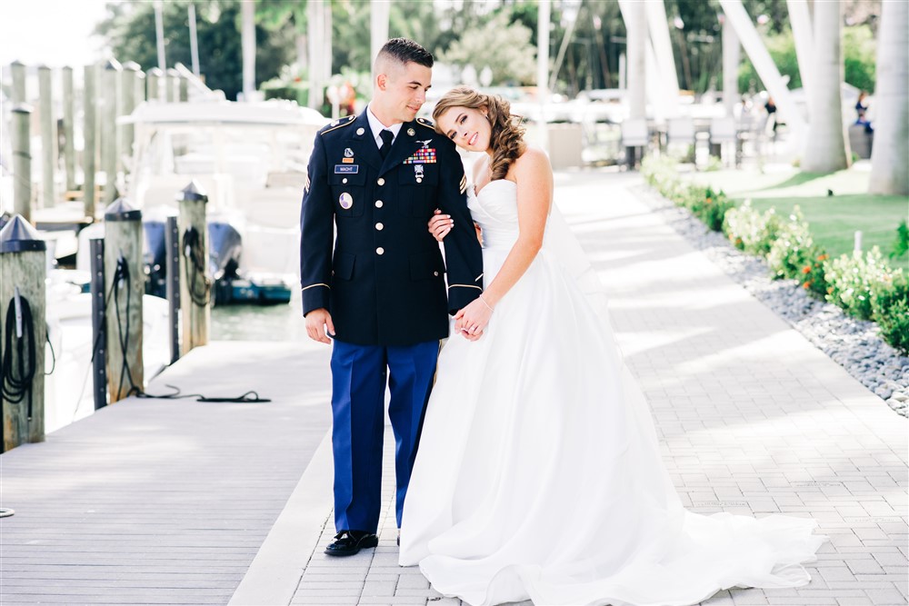 Vow Writing Tips from Wedding Experts