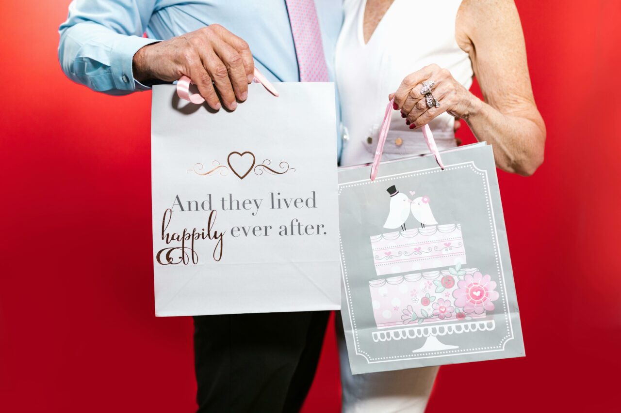 Thoughtful Gift Ideas for Your Bridesmaids and Groomsmen in Tampa