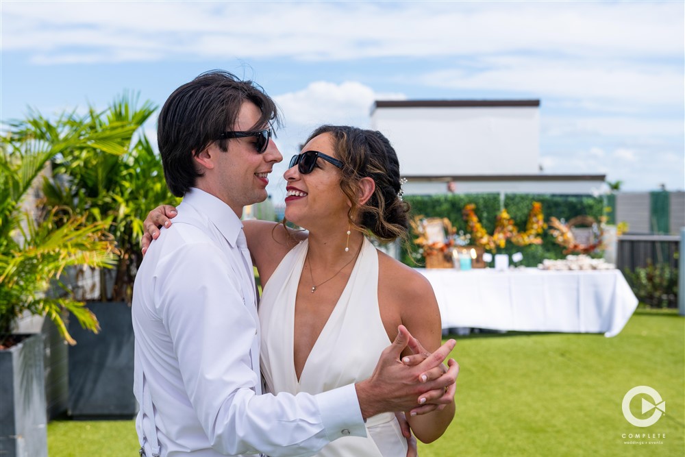 A Sunny St. Pete Rooftop Wedding
