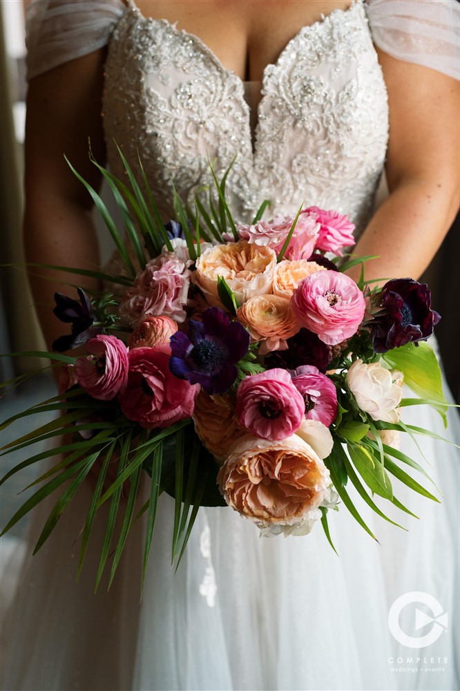 Glam wedding bouquet at Clearwater Hyatt wedding. Tips for Event Photography in Tampa