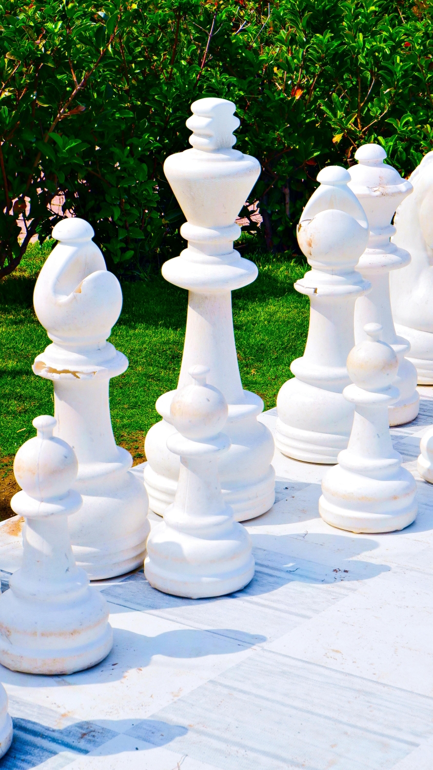 Giant Chess Pieces - an unconventional tampa wedding idea