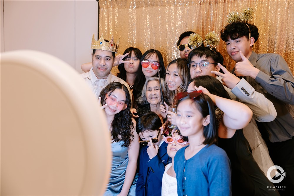 complete weddings + events Photo Booth