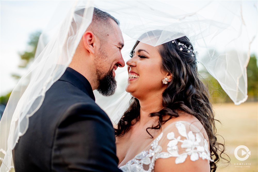 unique styles for your new years eve wedding