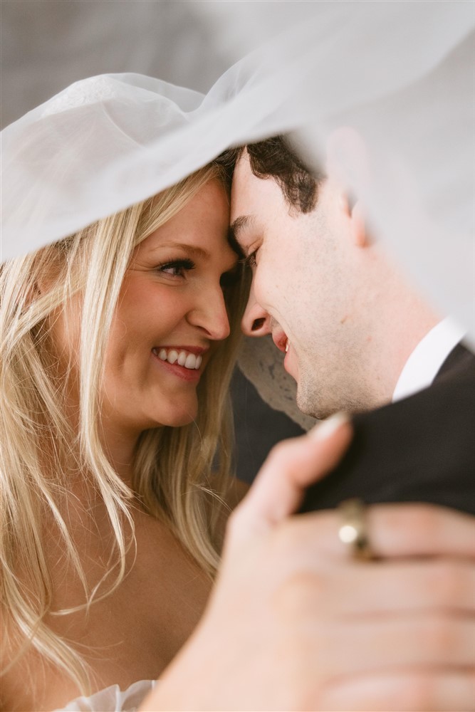Tulsa wedding veil shot