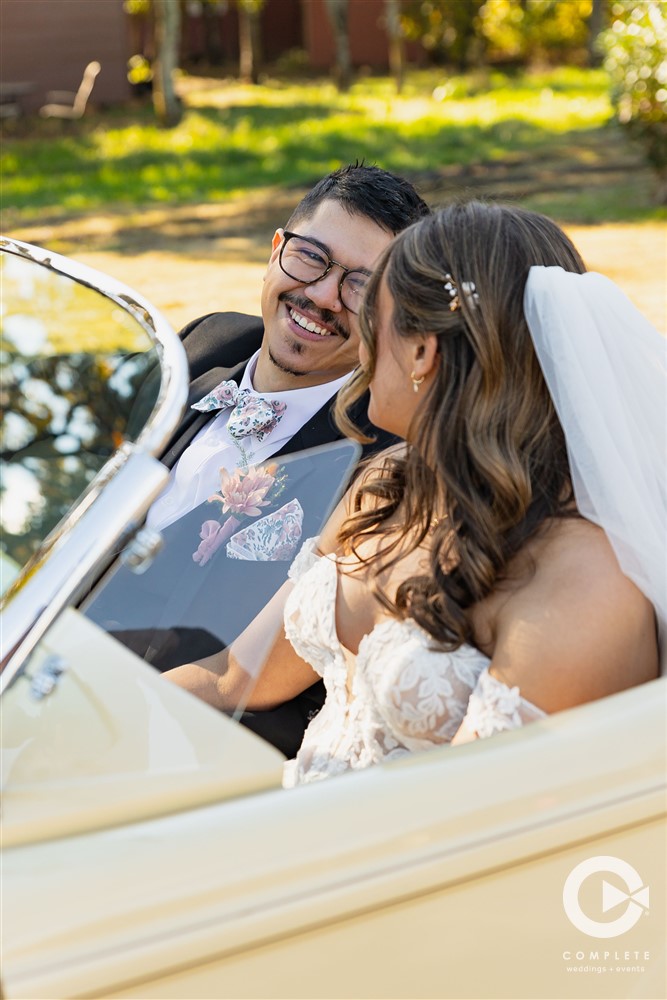 Couple in getaway car Tulsa