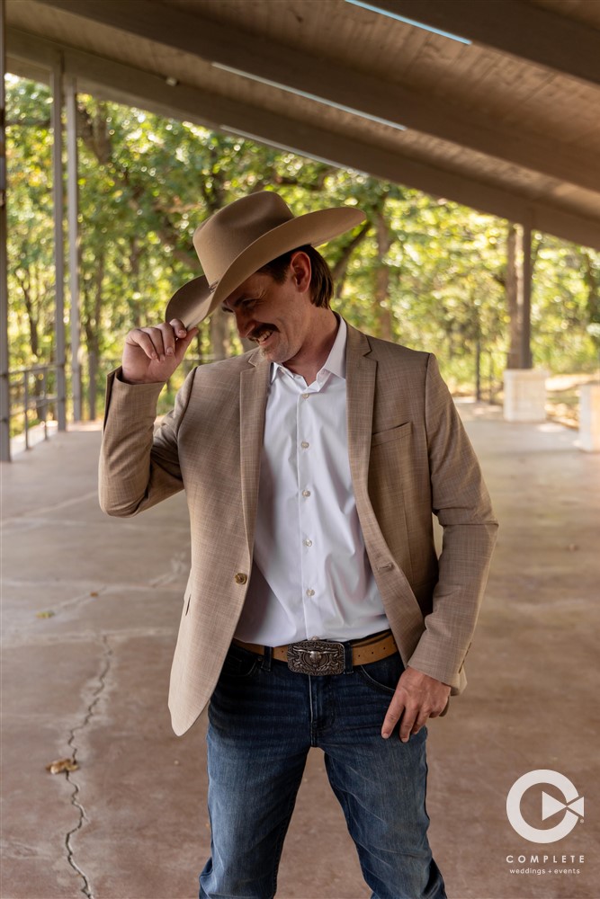 Groom detail shots at discoveryland ranch