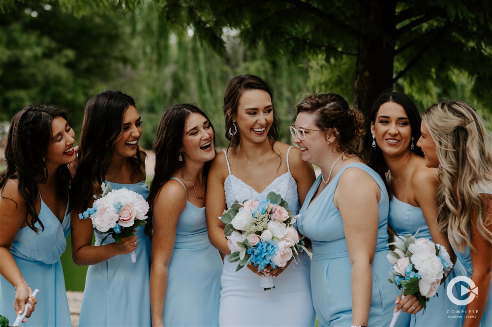 bridesmaids in blue dresses