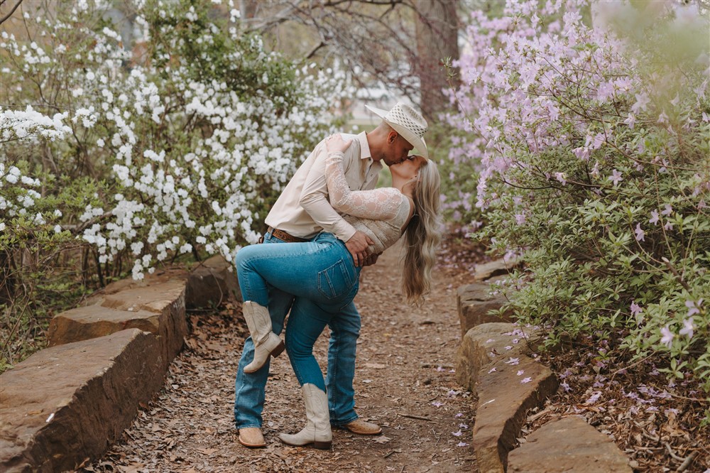 Woodward Park Engagement session