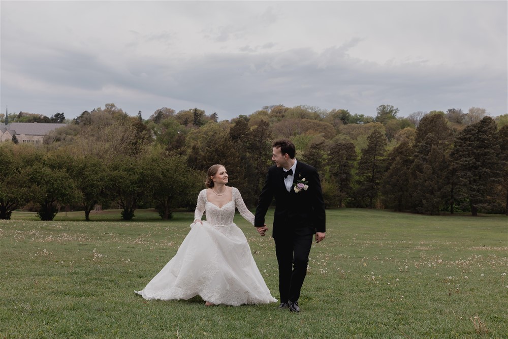 What to Do with Your Wedding Photos After the Wedding