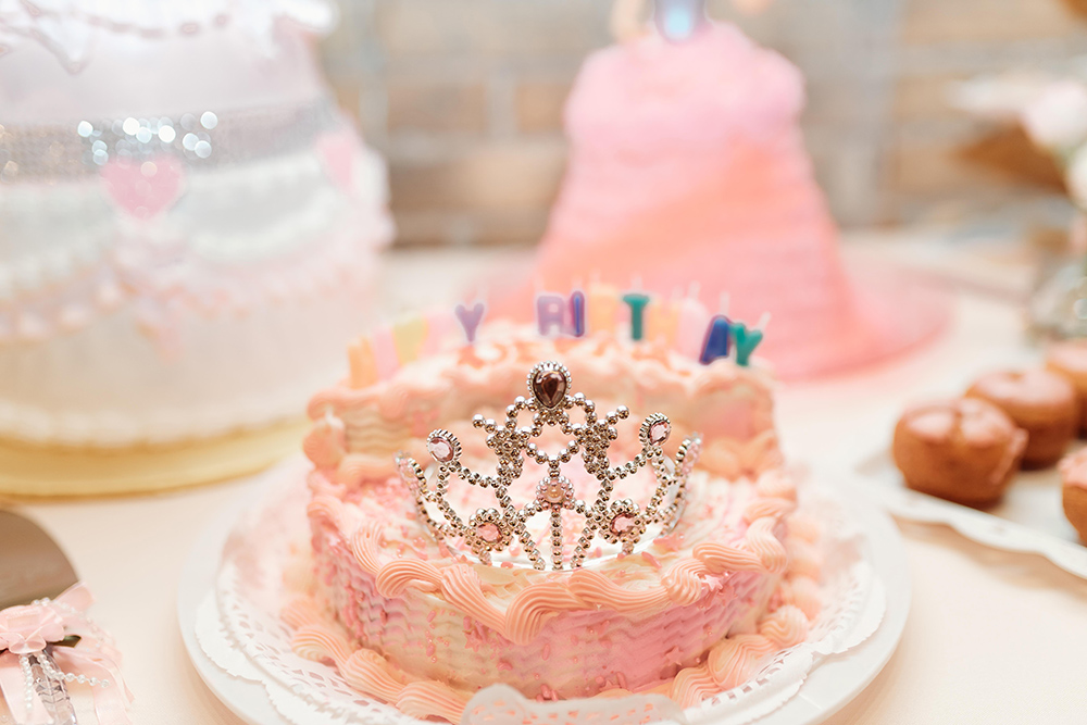 Pink birthday cake with a tiara